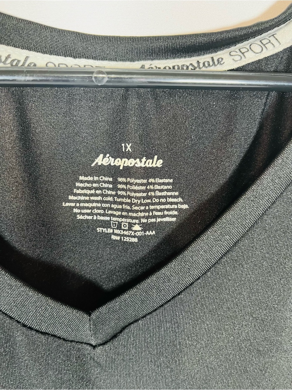 Aero Black V-Neck Short Sleeve Tee with Pastel Script - Picture 2 of 3
